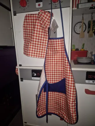 Cocinita de madera para niños