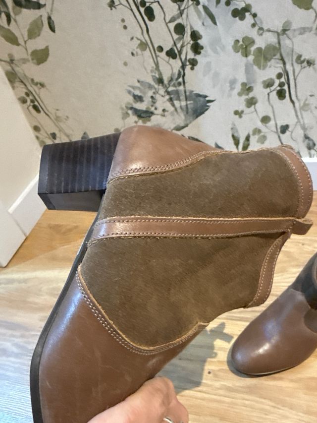 Botines Mary Paz serraje y piel marrón