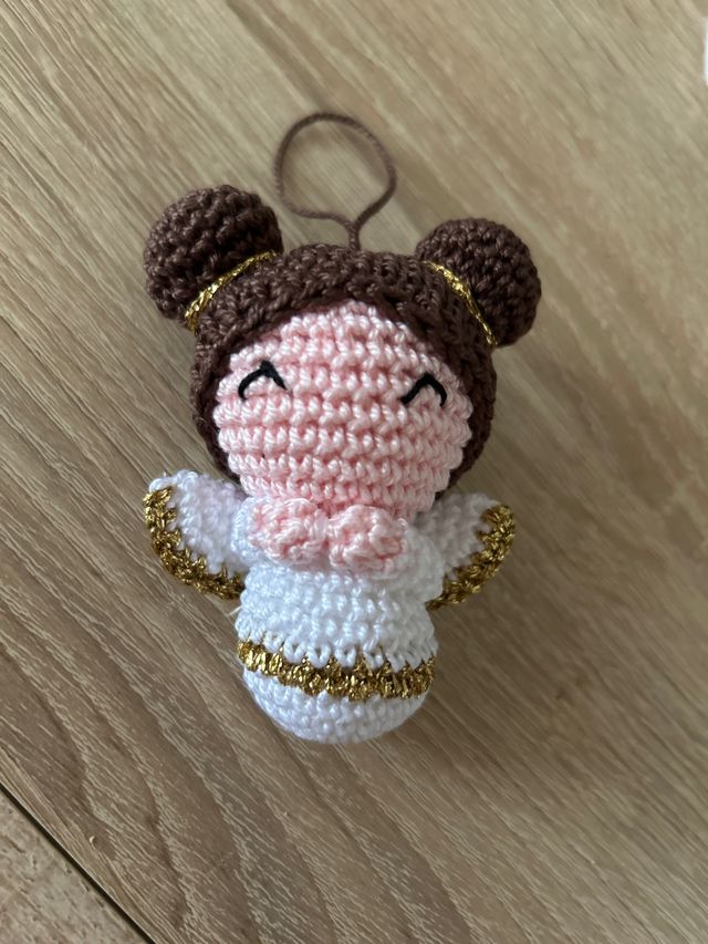 Angelo uncinetto decorativo