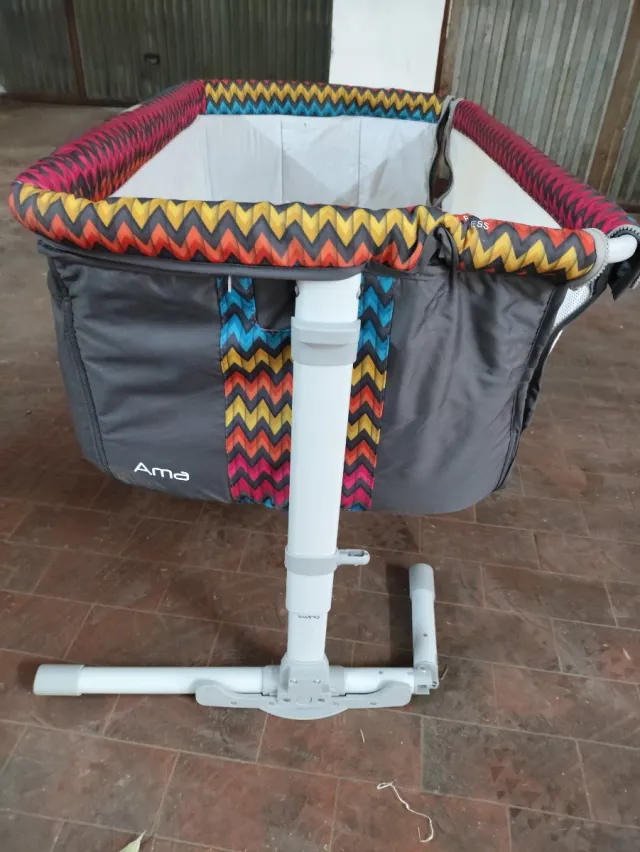 Culla next to me Zibos Ama