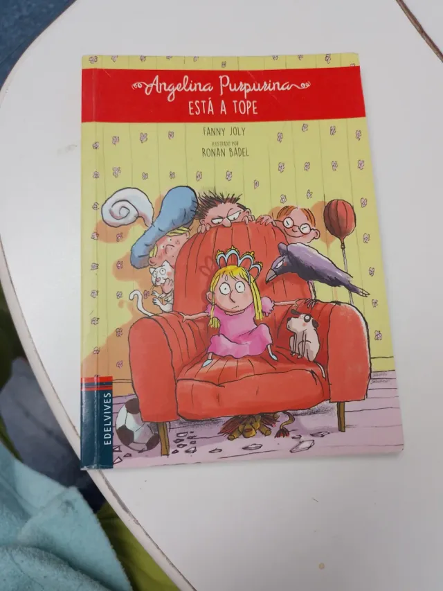 Angelina Purpurina está a tope (Spanish Edition)