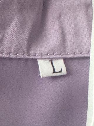 Blusa lila satinada talla L