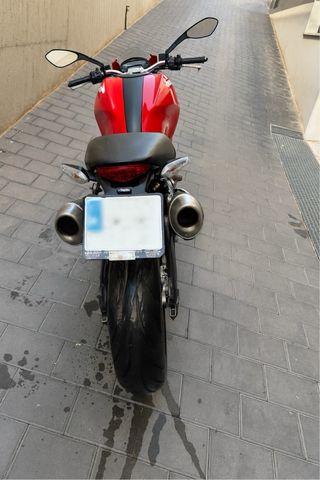 Ducati Monster 696 (2010)