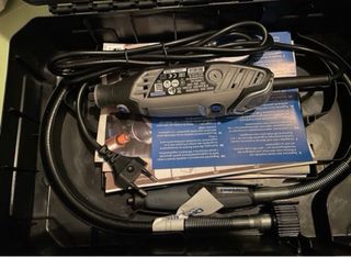 Dremel 3000 con accesorios