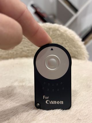 Cámara Canon EOS 100D + Accesorios