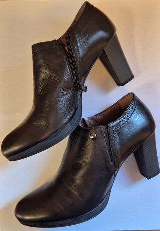 Nero Giardini, stivaletto tacco 7 taglia 40.Nero.