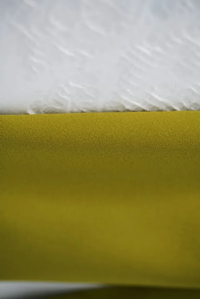 Blazer con cinturón a tono Olive green Zara