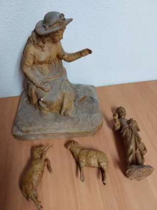 Divina Pastora Olot 42 cm