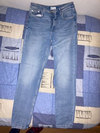 Pantalón vaquero Zara azul