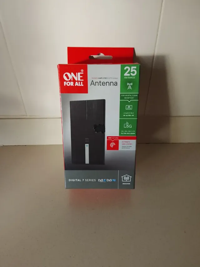 Antena Amplificada One For All Interior