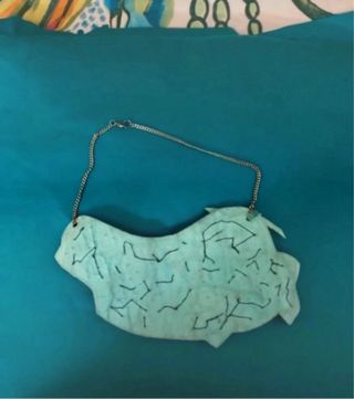 Collana in vera pelle blu e verde