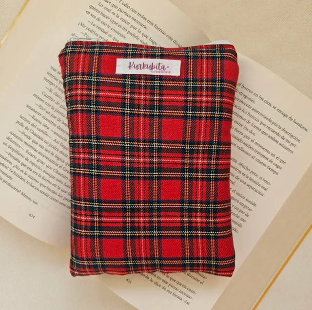 Funda Kindle artesanal Kurkubita Creations