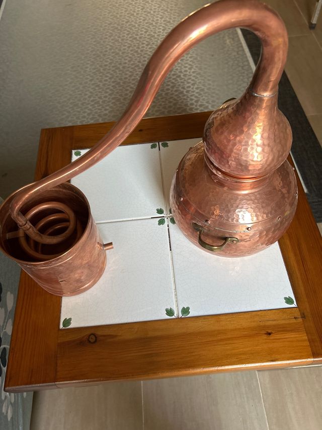 Alambrique de cobre martilleado