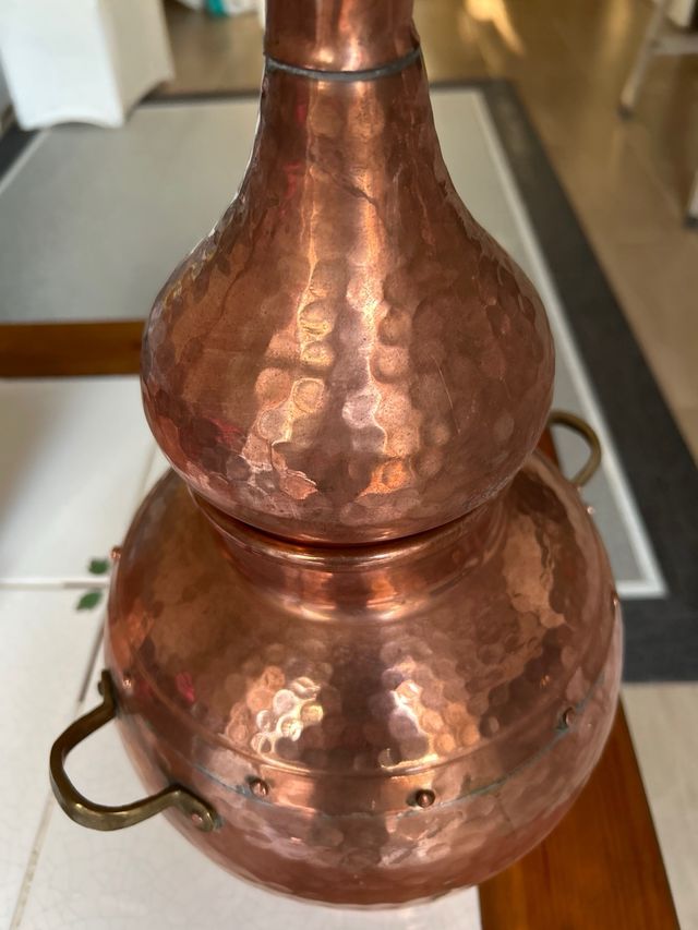 Alambrique de cobre martilleado