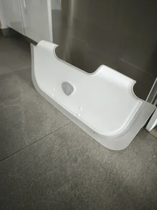 Barrera para bañera blanca