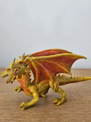 Colección Figuras Dragones Medievales