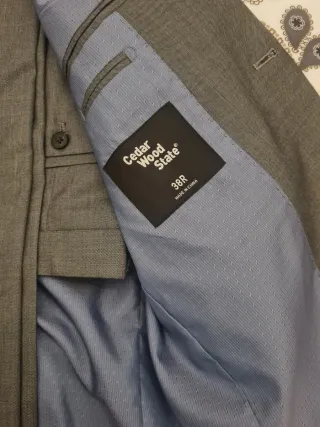 Traje de americana y pantalón gris