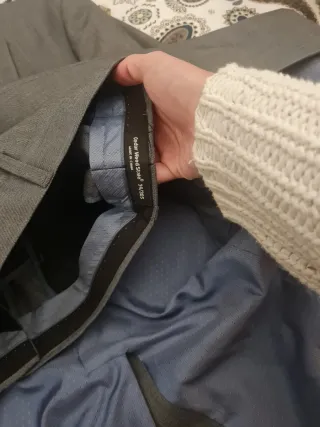 Traje de americana y pantalón gris