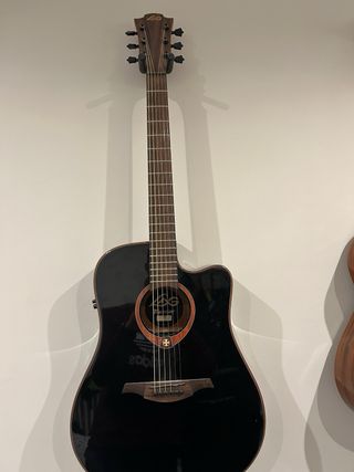 Guitarra LAG Tramontana T100DCE BLK