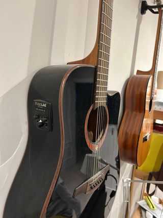 Guitarra LAG Tramontana T100DCE BLK