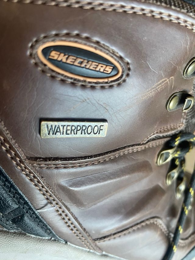 Botas Trekking Skechers Impermeables Marrones