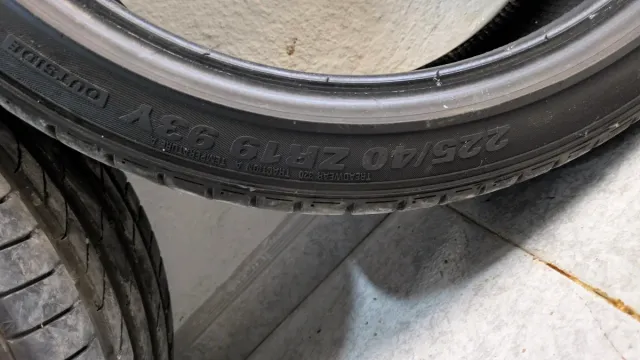 Neumáticos Kumho 225/40/19