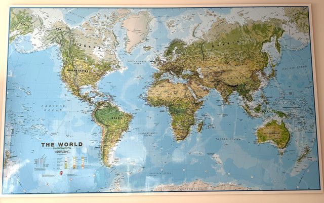 Mapa Mundi gigante montado 195x119 cm