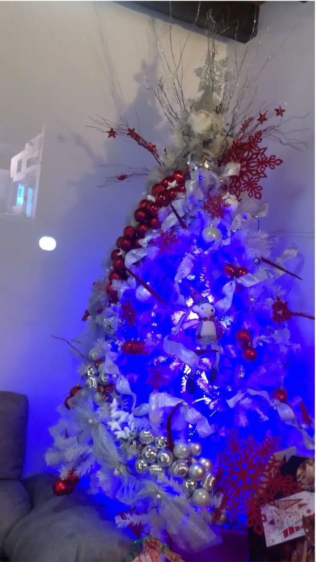 Árbol de Navidad Blanco Grande con Luces
