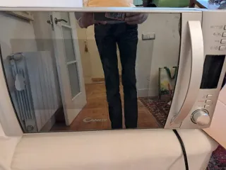 Microondas Candy 25L Poco Uso