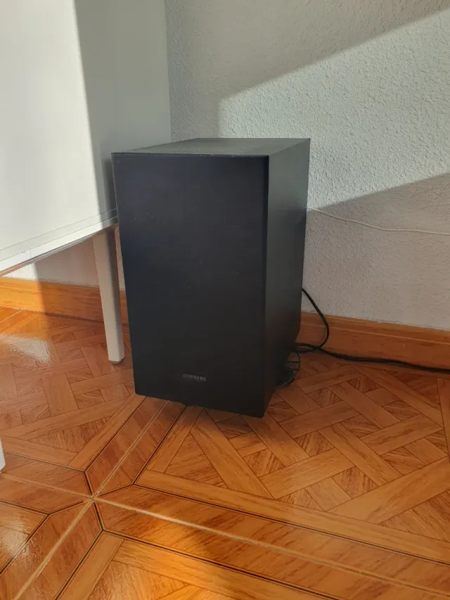 Barra de Sonido Samsung HW-T550 Dolby Digital DTS