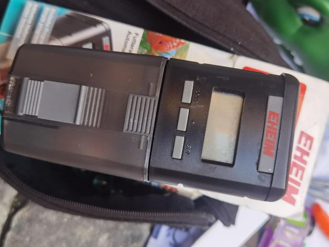 Alimentador automático Eheim peces