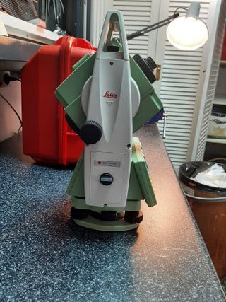 Estación Total Leica TS06 Power 5” R400