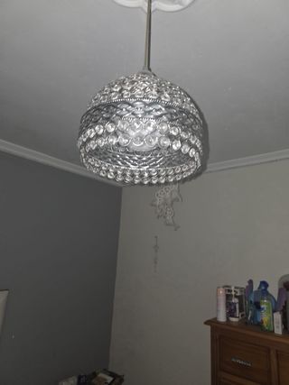 Lámpara colgante de cristal y metal