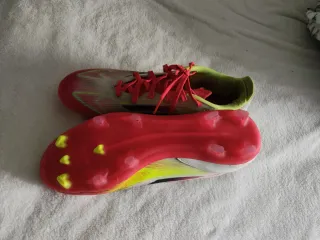 Botas de fútbol Adidas F50 Talla 42