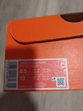 Botas de fútbol Nike Talla 42