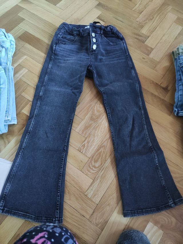 Zara Jeans Niña Talla 8 (128cm) 2 pantalones