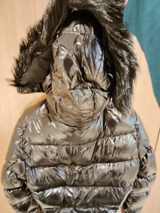 Plumífero Negro Invierno.  Sin usar