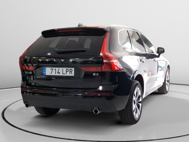 Volvo XC60 B4 Momentum Pro 2WD