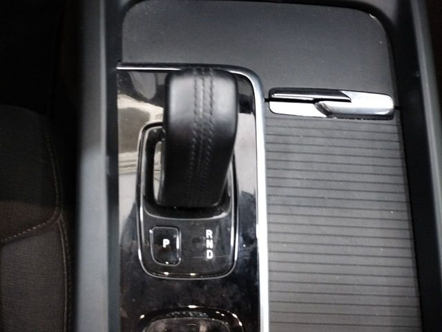 Volvo XC60 B4 Momentum Pro 2WD