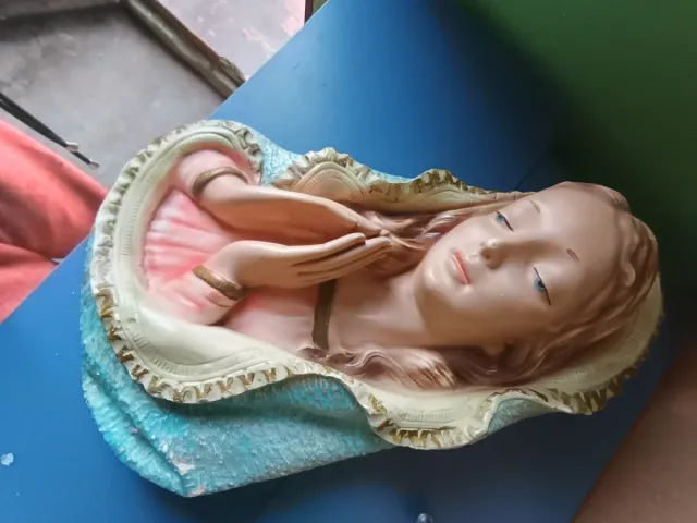 Imagen Virgen rezando