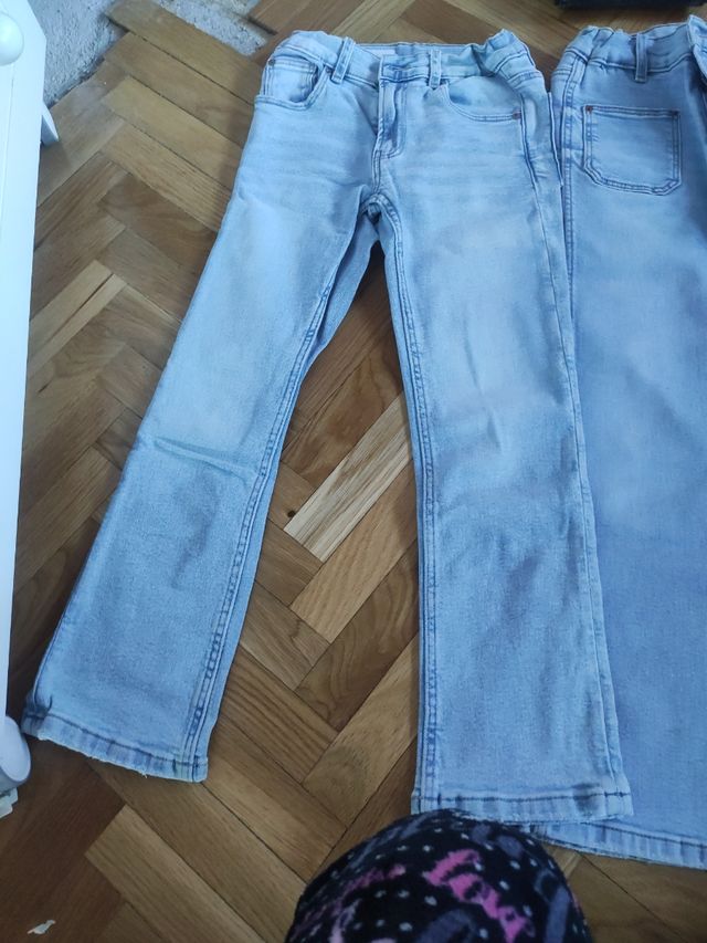 2 vaqueros Zara niña talla10