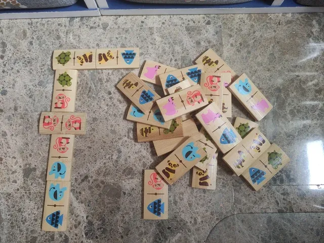 Dominó de madera Diset animales