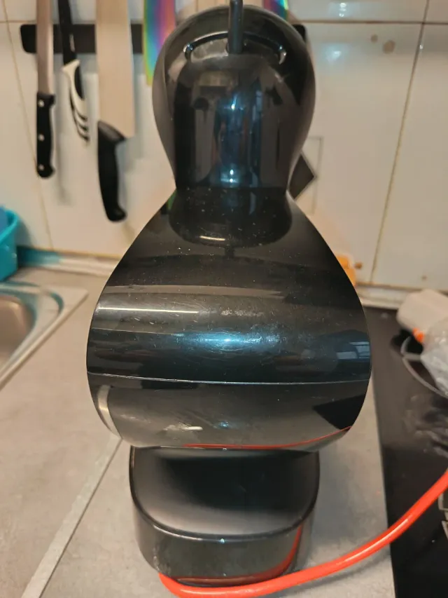 Cafetera Nescafé Dolce Gusto Negra