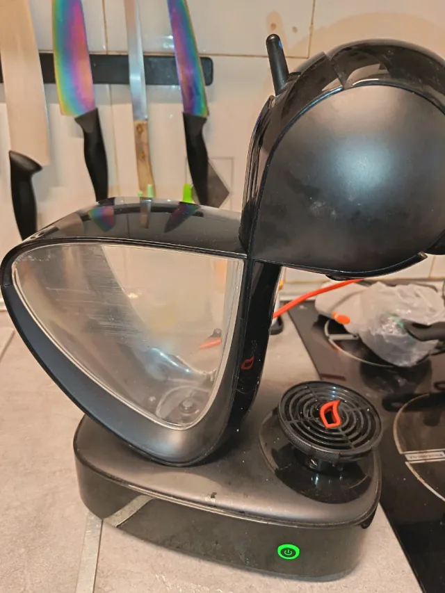 Cafetera Nescafé Dolce Gusto Negra