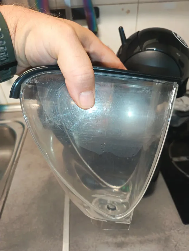 Cafetera Nescafé Dolce Gusto Negra