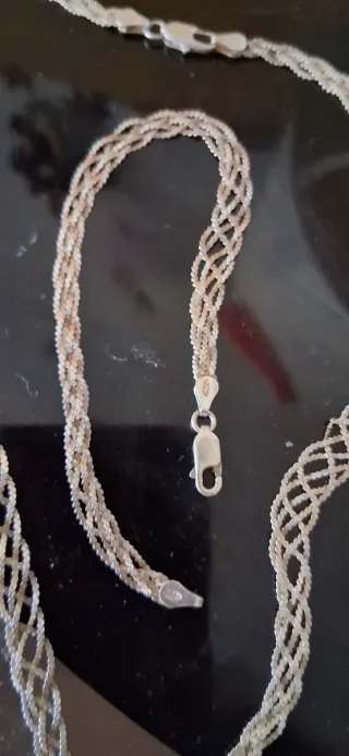 Collar y pulsera de plata trenzada