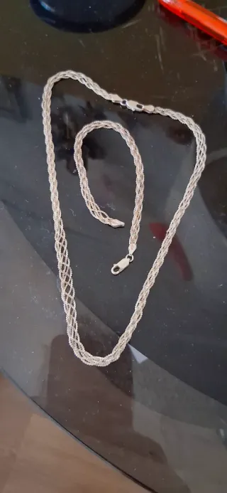 Collar y pulsera de plata trenzada