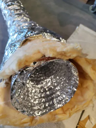 Tubo flexible acústico y simple