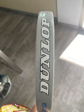Pala Padel Dunlop Extreme + Funda