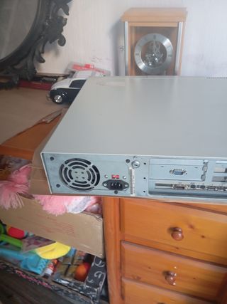 Ordenador IBM Beige/Gris